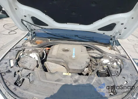 2017 BMW 740E xDrive Iperformance из США, поврежденный, VIN WBA7J2C3XHG497961